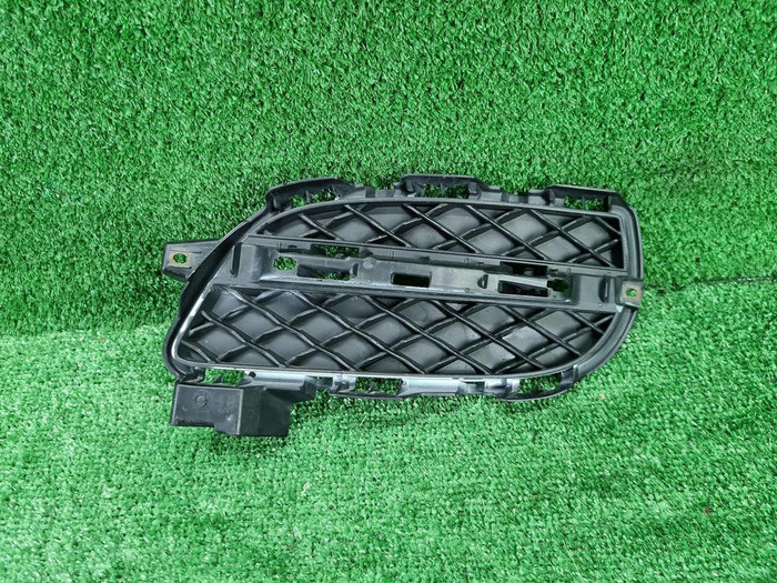 Накладка переднего бампера левая Jaguar XJ 4 Х351 (2009-2015)