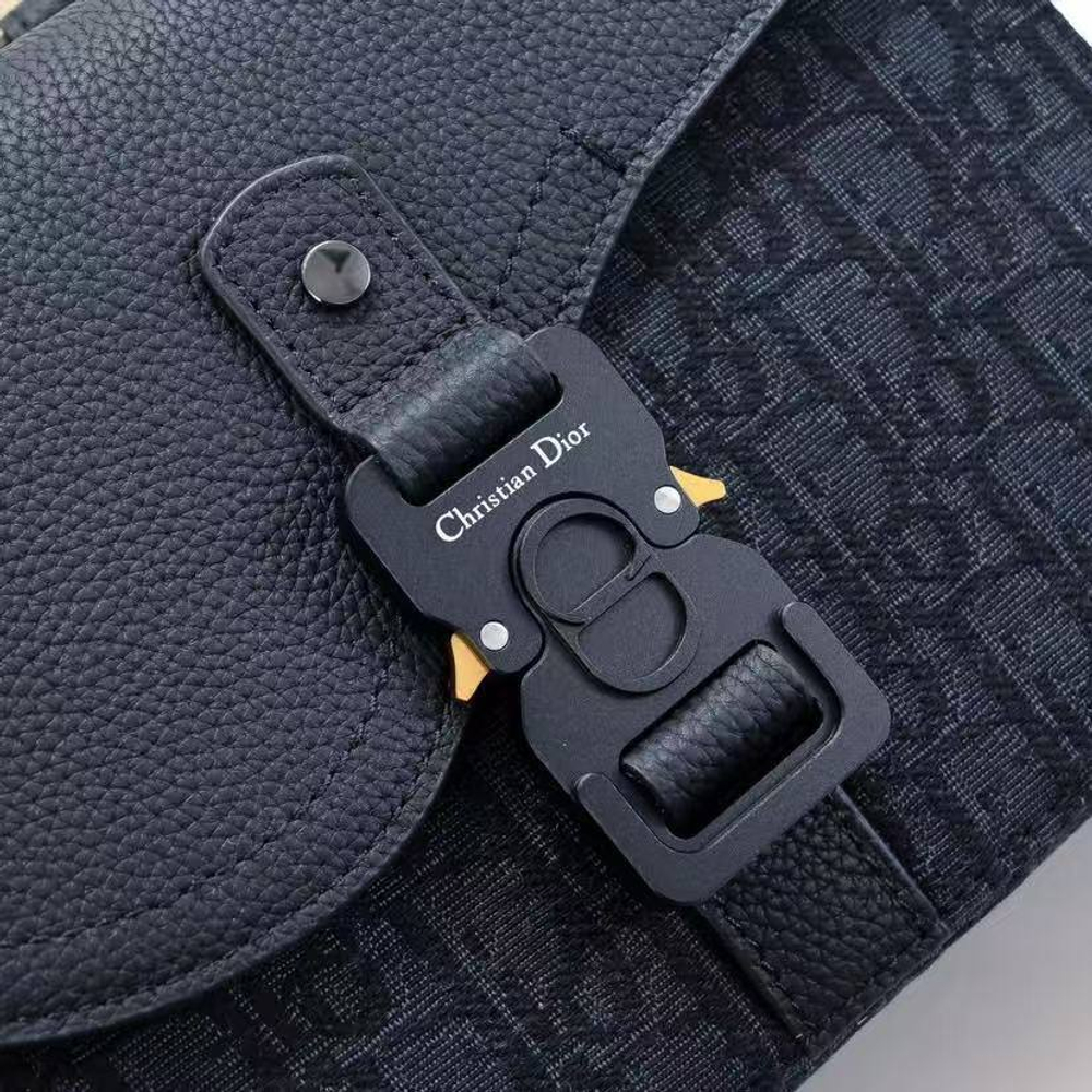 Сумка-мессенджер Dior
