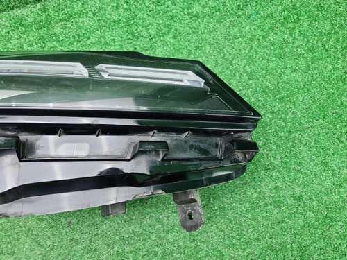 Фара правая Geely Coolray (2023-н.в.) LED