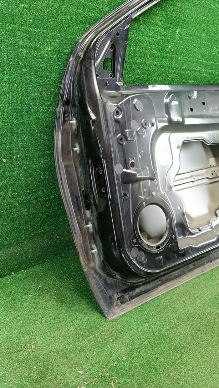 Дверь передняя правая Nissan Qashqai j10 (2006-2013)