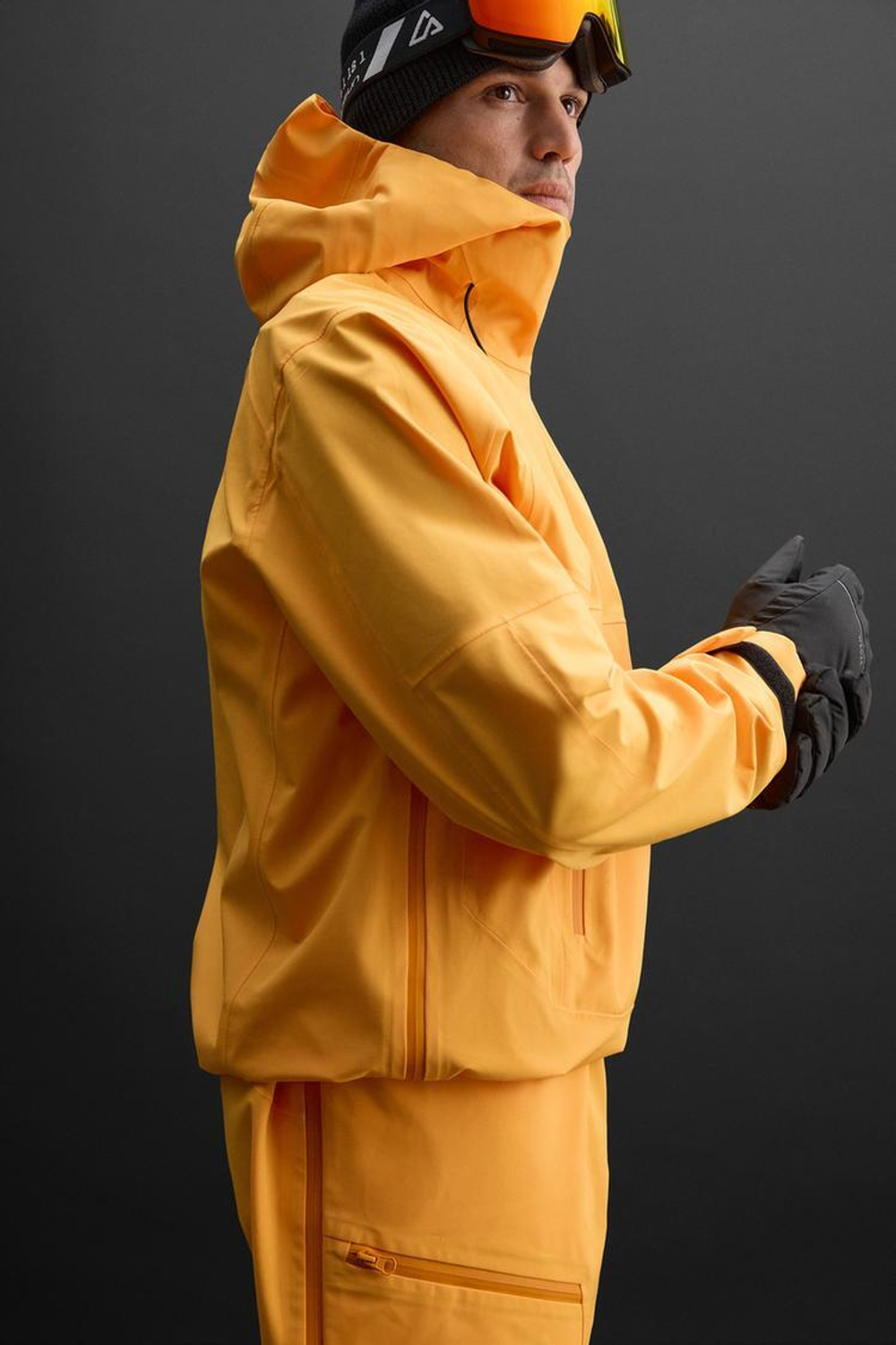 ZARA НЕПРОМОКАЕМАЯ ЛЫЖНАЯ ПАРКА С КАРМАНОМ КЕНГУРУ, ЖЕЛТЫЙ