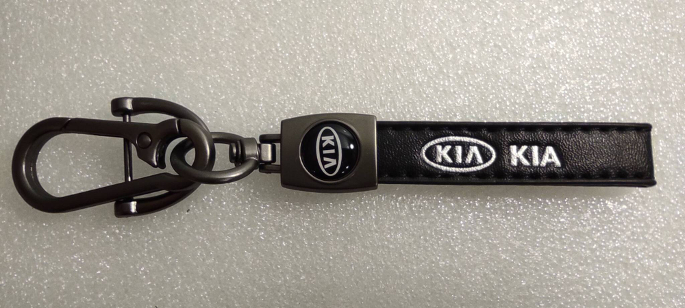 KIA / брелок автомобильный для ключей, петля (1 шт.), серия Луна