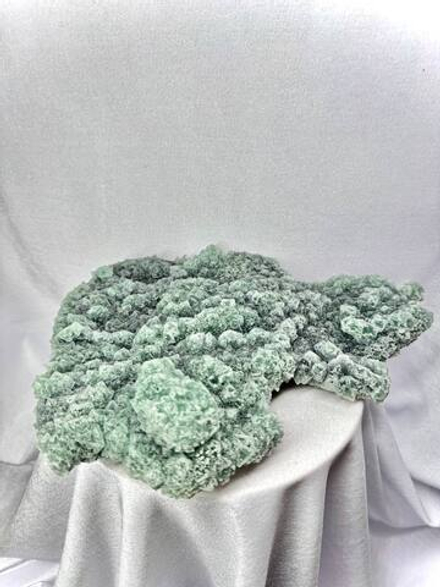 Флюорит в Халцедоне