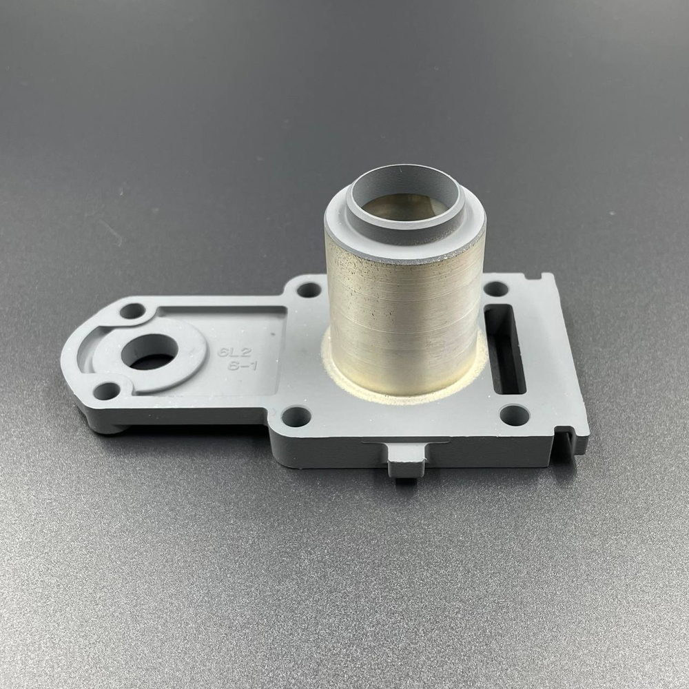 Основание помпы охлаждения Yamaha 20-25 (Yamaha)