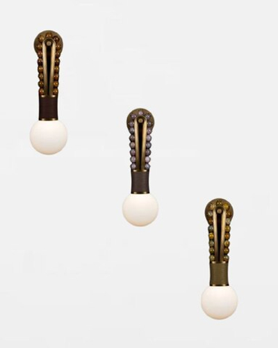 Акцентные настенные светильники с декоративными элементами ✨