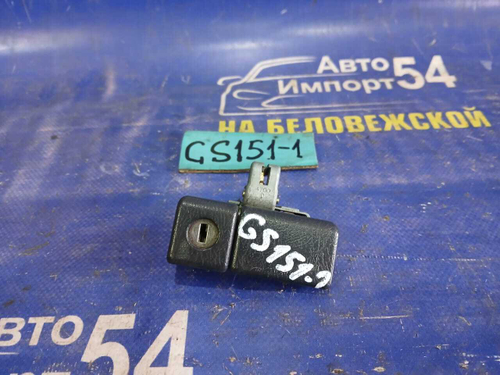 Бардачок пассажирский TOYOTA CROWN 1997