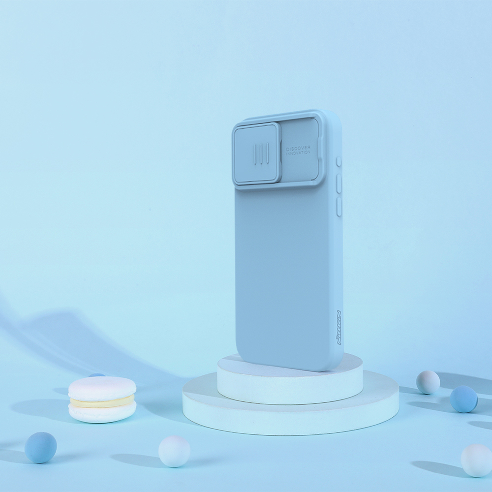 Чехол с MagSafe и с шелковистым покрытием синего цвета (Haze Blue) от Nillkin для iPhone 15 Pro Max, серия CamShield Silky Magnetic Silicone Case