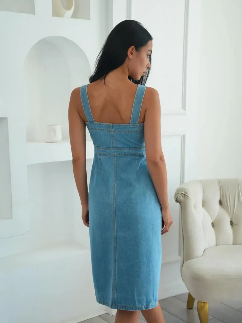 Платье сарафан джинсовый с открытыми плечами летний