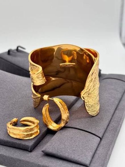 Серьги Yves Saint Laurent