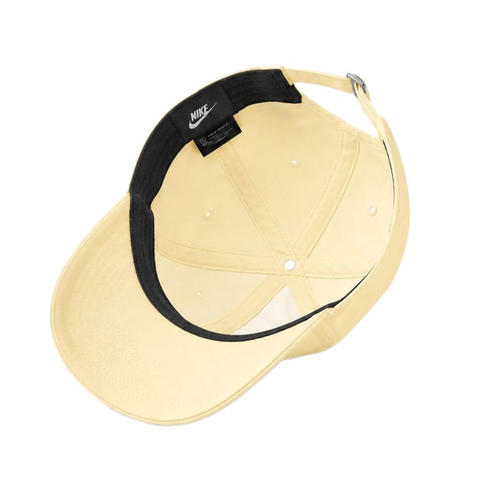 Теннисная кепка Nike Dri-Fit Club Unstructured Metal Swoosh - coconut milk/metallic black