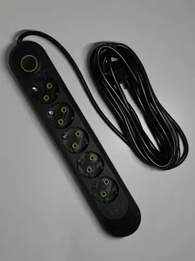 Гибридный удлинитель сетевой фильтр 5 розеток, пилот, разветвитель, 3 USB, длина провода 7 метров, черный