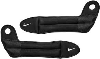 N.100.0818.010.OS Утяжелители NIKE WRIST WEIGHTS 2.5 LB/1.1 KG EACH BLACK/WHITE OSFM