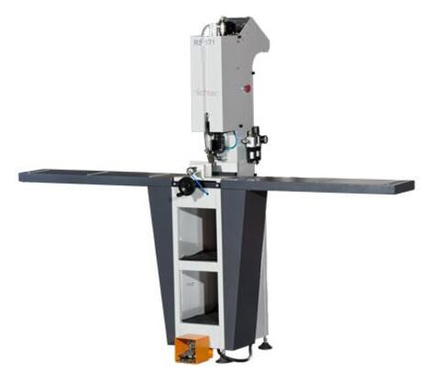Шуруповерт Schtec RS 171