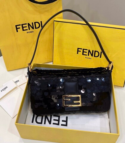 Fendi Baguette 27 cm