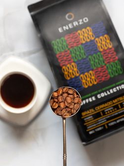 Кофе зерновой Enerzo Бразилия Серрадо Мицуи - 1кг