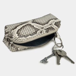 Ключница Cofre Bisness из кожи питона натурального цвета