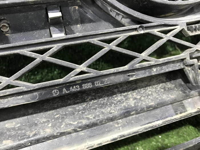 Решетка радиатора Mercedes G w463 (2008-2015)