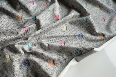 ВЯЗАНЫЕ СЕРДЕЧКИ - Футер 2х-нитка с лайкрой, компакт пенье (ДЖ66 Маша) (к1 поперечные прожилки)