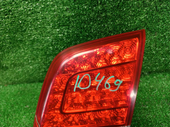 Фонарь правый внутренний Kia Sorento 2 XM (2009-2012) LED