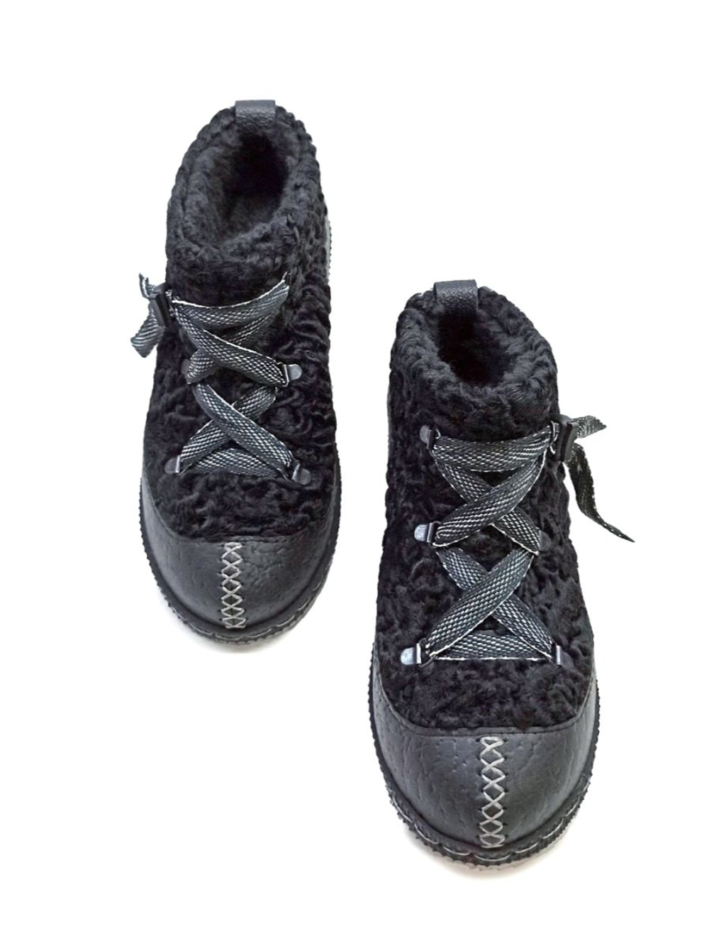 Ботильоны из каракуля "In Black"