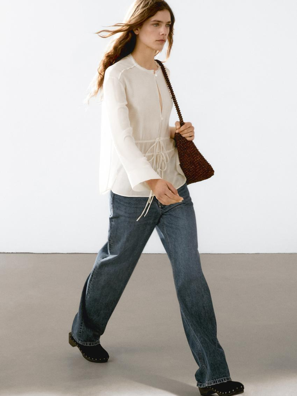 Massimo Dutti Рубашка из струящейся полупрозрачной ткани с завязками, натуральный, кремовый