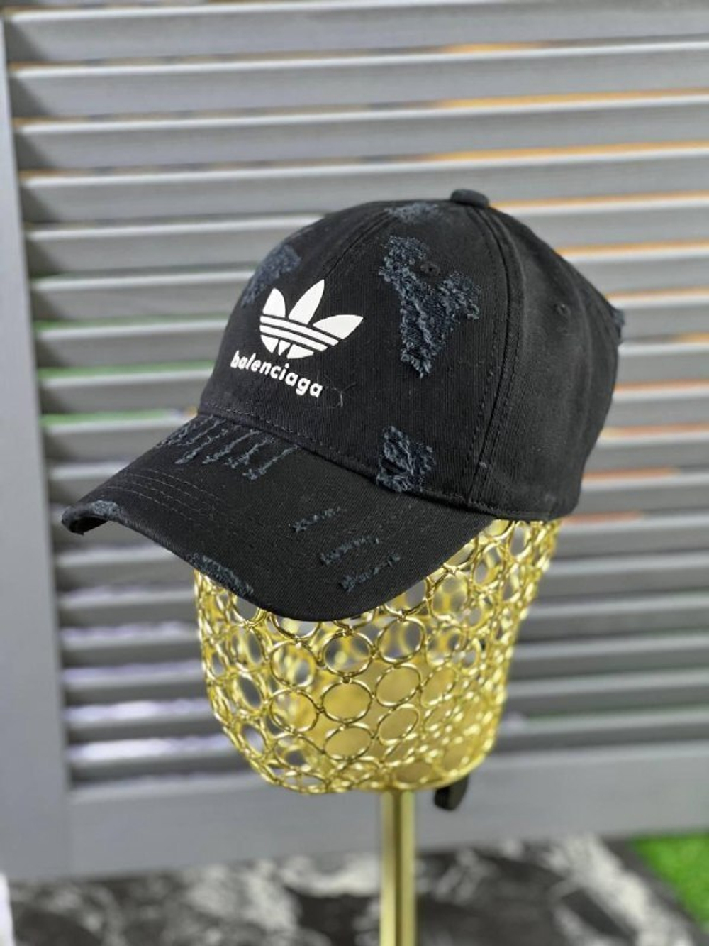 Бейсболка Balenciaga