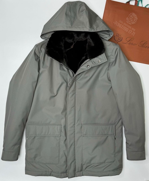 Куртка Loro Piana с мехом внутри