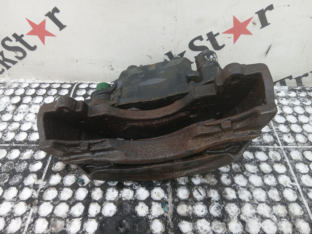 Суппорт задний правый 2018г.