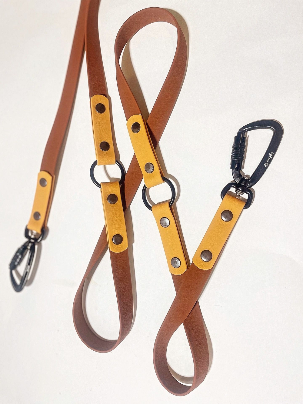 Пвоводок перестежка из биотана , 20 мм, 3 м. карабин авиационный алюминиевый с муфтой Коричневый и песочный