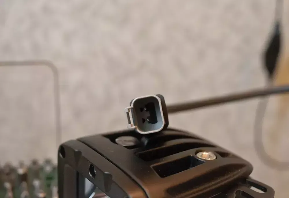 Aurora ALO-2-P4F-850 w/o wire