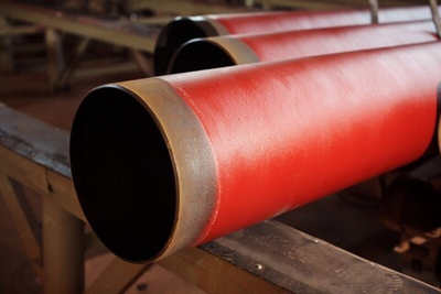 Труба с эпоксидной изоляцией наружнее 1 сл. 168х633 мм ТУ 2310-525-64361847-2012