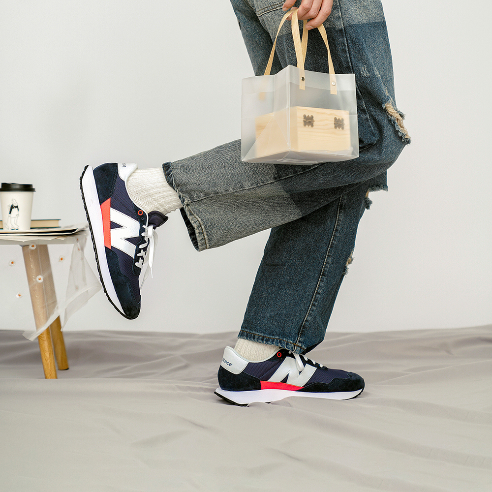 Кроссовки Niko and ... x New Balance NB 237, MS237VC1