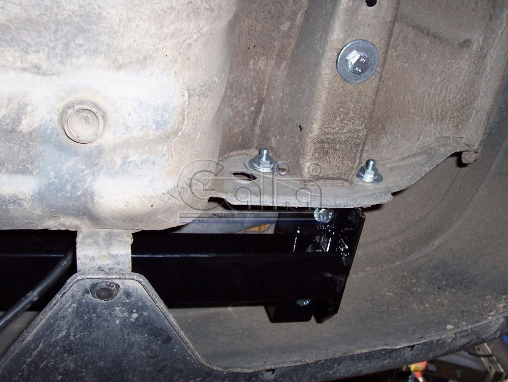 Фаркоп оцинкованный Galia H015A для Honda Civic универсал 1996-2000(паспорт и сертификат в комплекте)(без электрики)
