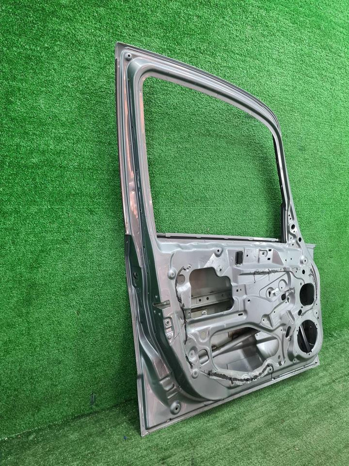 Дверь передняя левая Suzuki SX4 1 Classic (06-14)