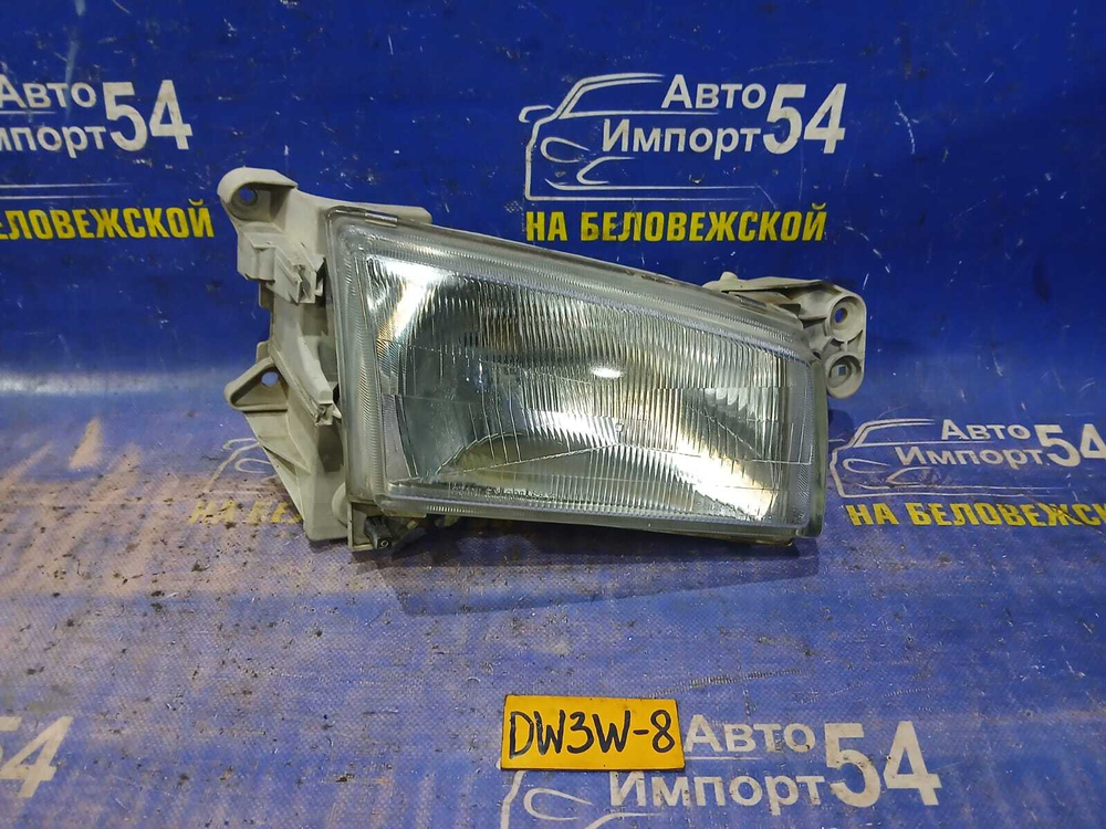 Фара передняя правая MAZDA DEMIO 1998