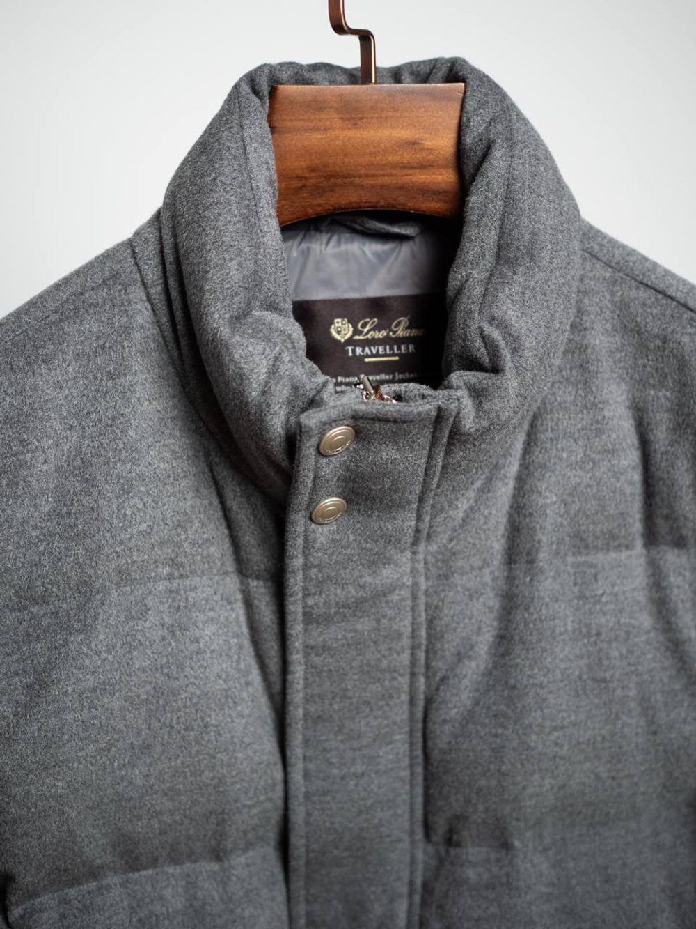 Пуховик Loro Piana