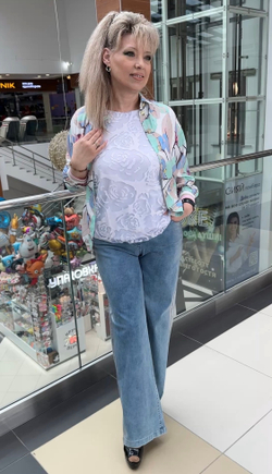 Цветной жакет-бомбер на пуговках