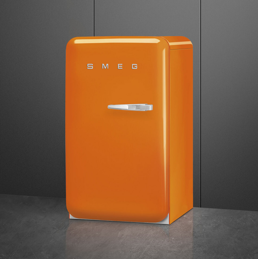 Отдельностоящий однодверный холодильник Smeg FAB10LOR6