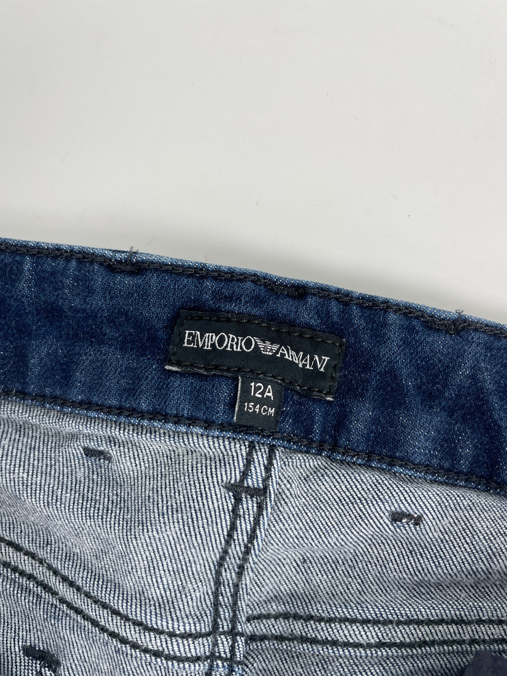 Джинсы Emporio Armani