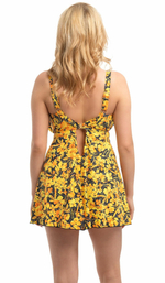 Жёлтый пляжный топ-танкини с цветочным принтом (Размер: 85G) (Цвет: желтый)