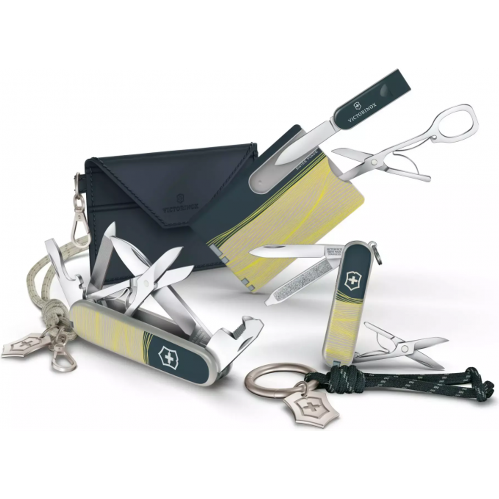 Нож Victorinox Companion New York Style, 91 мм, 16 функций, зеленый с чехлом (подар.коробка)