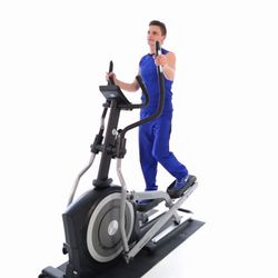 Эллиптический тренажёр Proxima Maximus iPRO