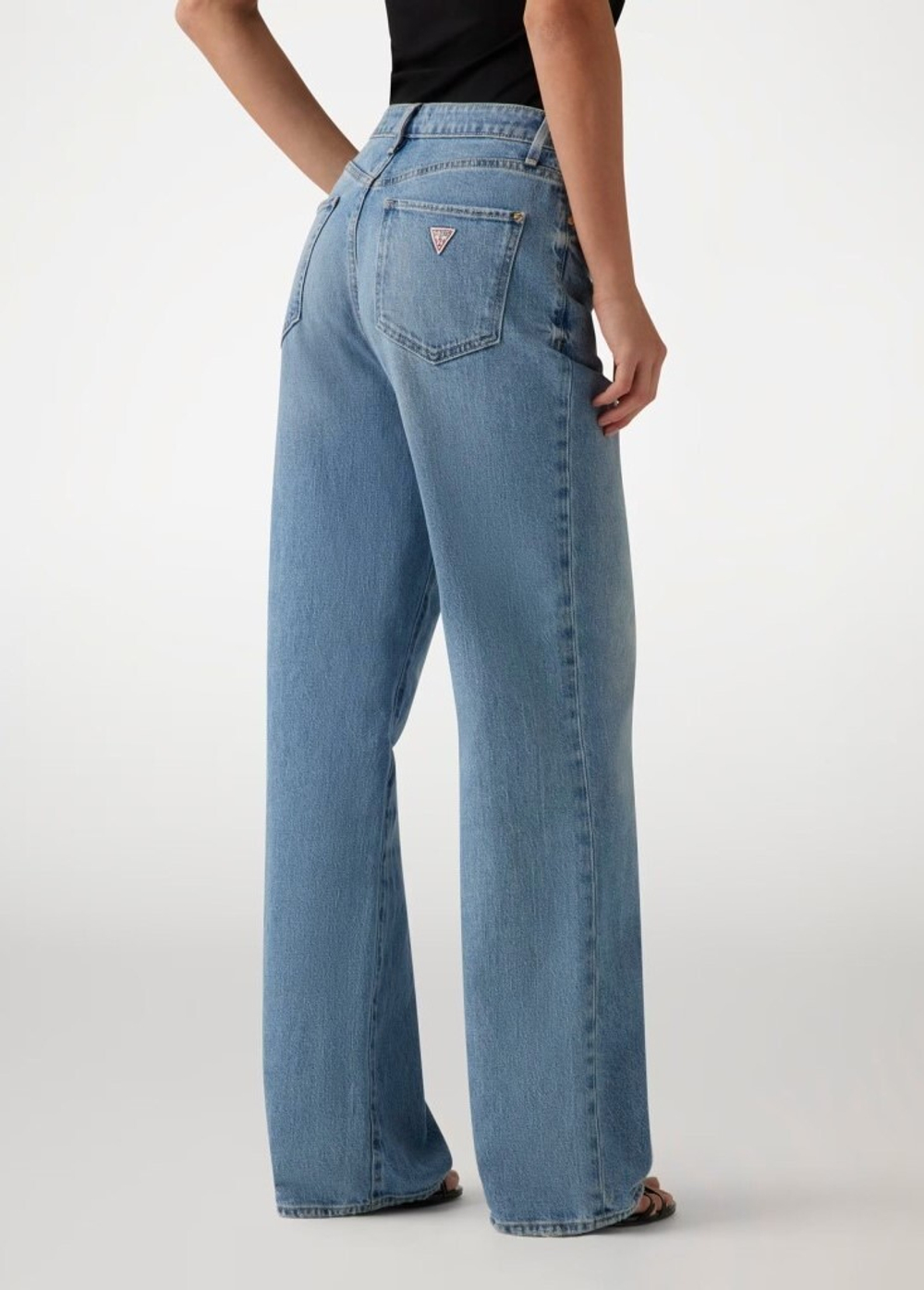 Джинсы женские GUESS