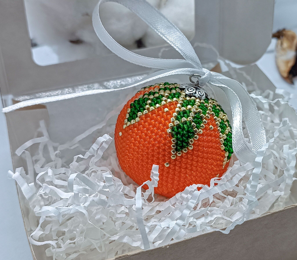 Елочная Игрушка, Шарики на Елку из Бисера, Ручная работа, Мандаринка

                              