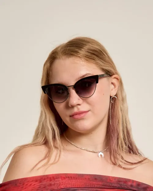 Очки солнцезащитные Spunky Marta 7 Black. gradient grey lens