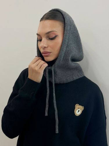 Серый капор из шерсти и кашемира