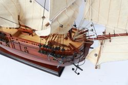 Van Der Heijden Модель парусника "HM Bark Endeavour", Англия