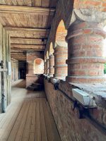 "Крутицкое подворье: жемчужина старой Москвы"- пешеходная групповая экскурсия по Москве.