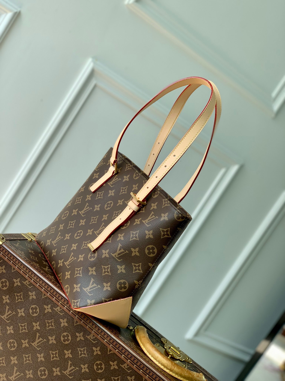 Louis Vuitton Piano