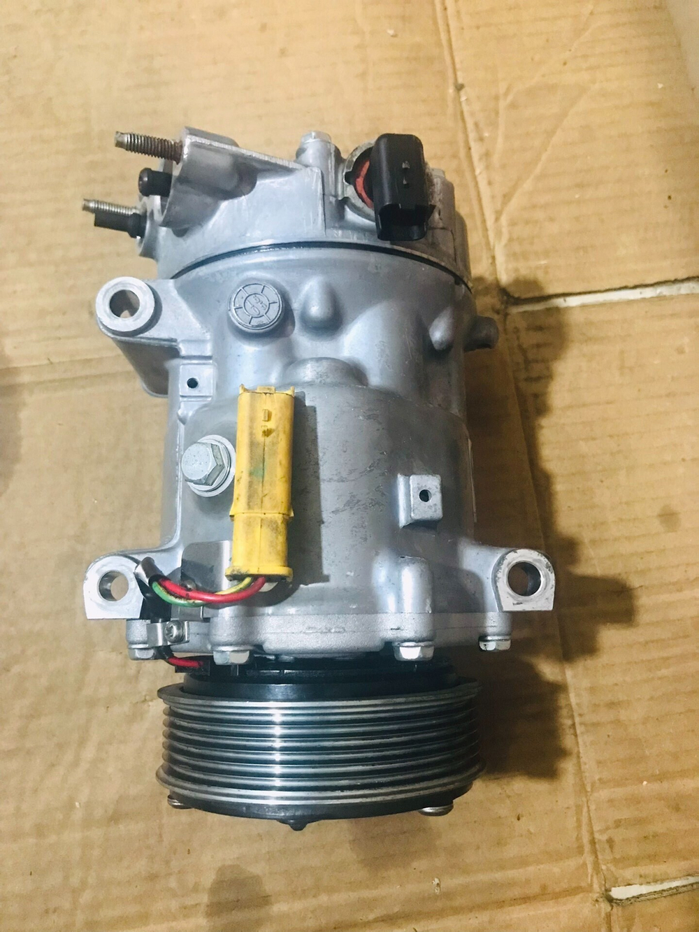 Оригинальная эмблема Peugeot 408/307/3008/308/508/308CC